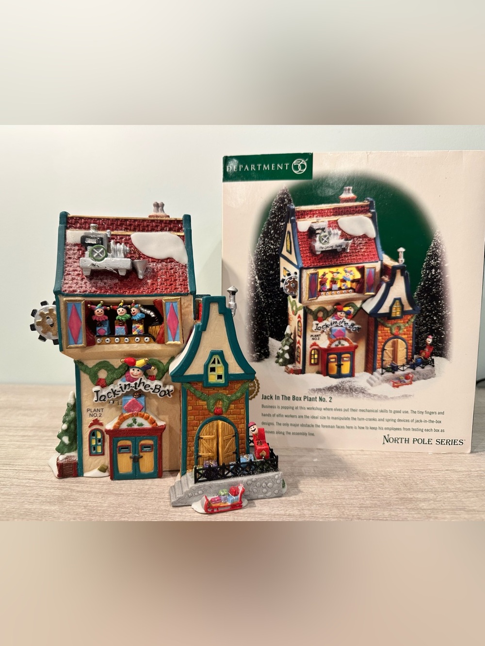 Department 56 North Pole Series - Jack-in-the-Box Plant No 2